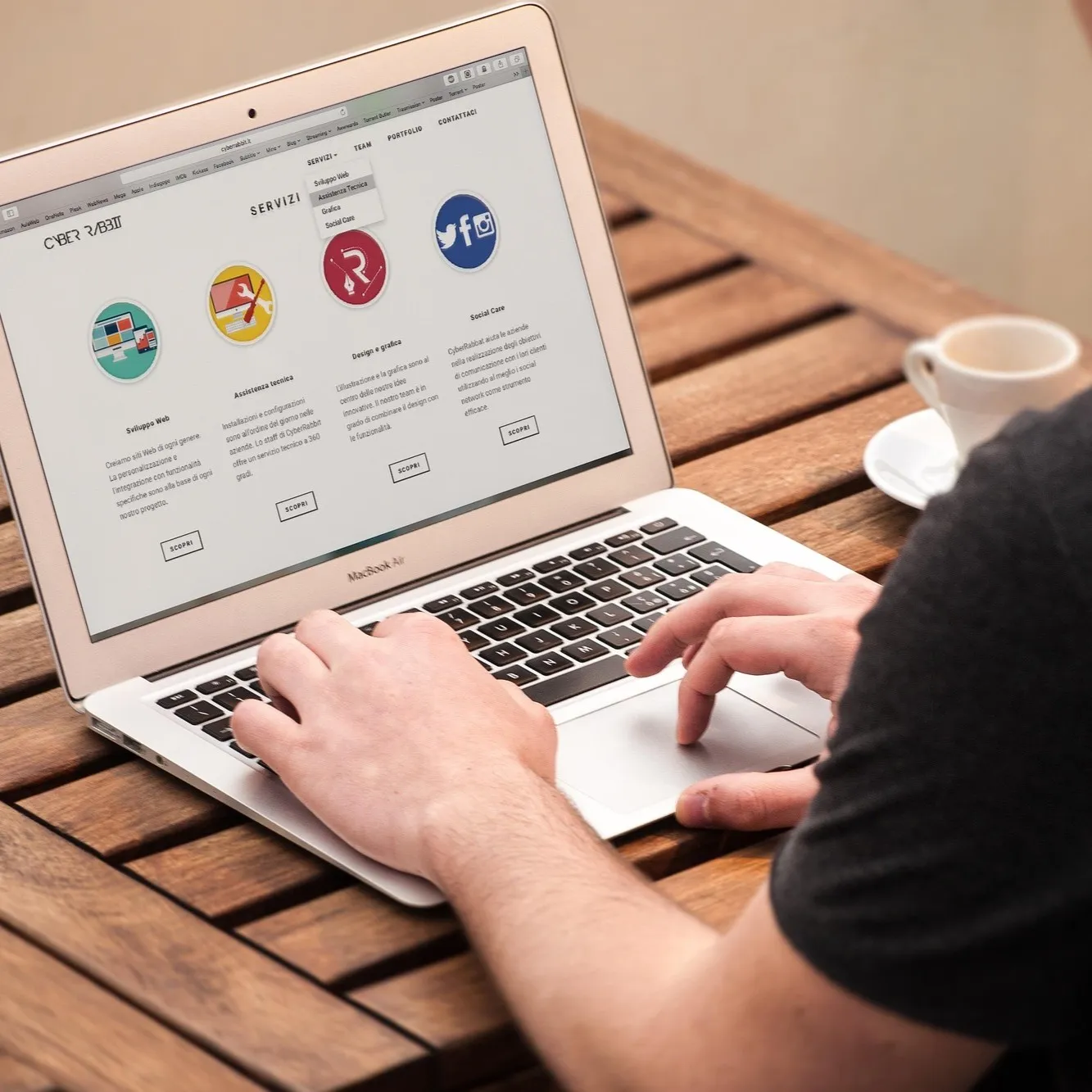 UX/UI Design