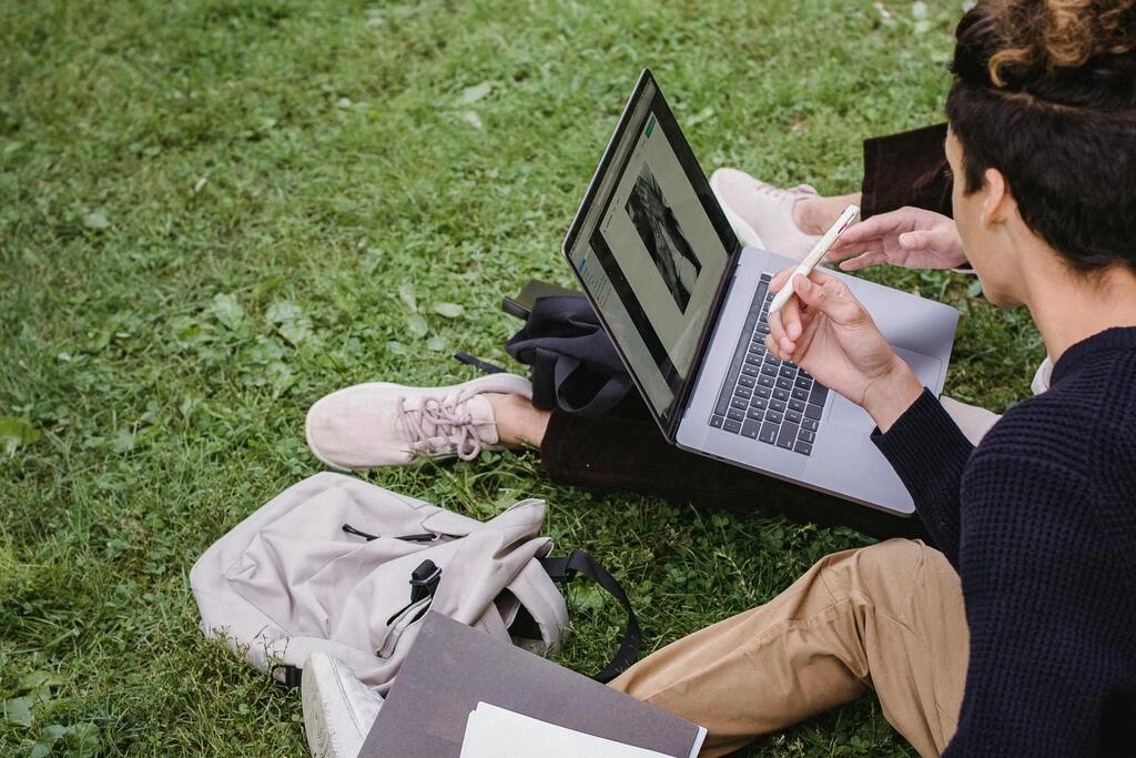 Plagiarism checking and removal services for academic research and PhD documents